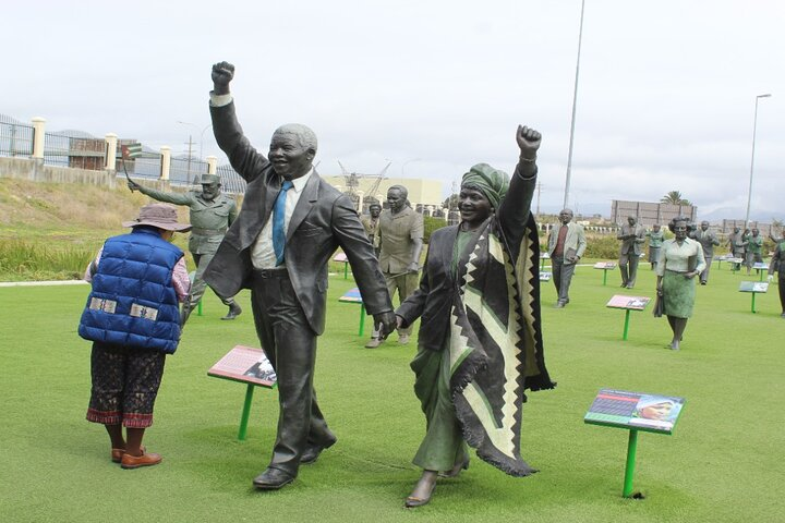 Robben Island, Long March to Freedom Exhibition plus Hotel pickup - Photo 1 of 8